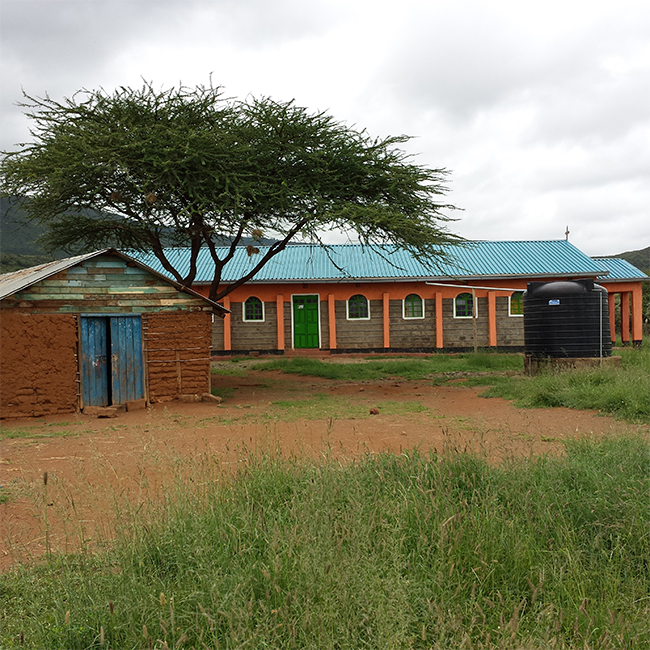 Namuncha-Primary-School-Kenya-Child-Development-Center-Water-Scarcity-and-Education-box